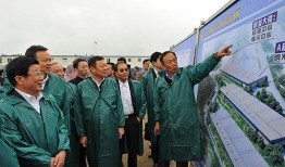 富士康李勇爆料视频,李勇揭露惊人真相，揭秘企业内部黑暗面